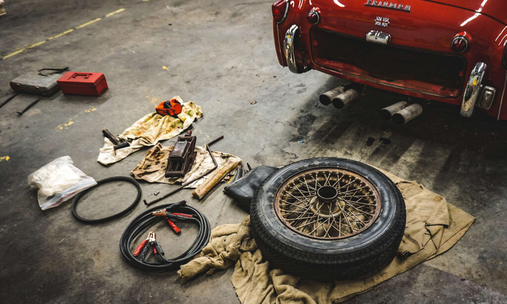 Avoid unsafe deals in the UAE by spotting counterfeit or expired tyres with simple safety checks and expert tips.