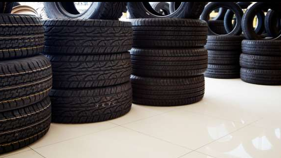 The Complete Guide to Buying the Right Tyres for Your Car in the UAE
